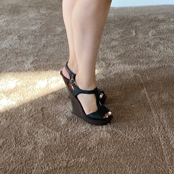 Candie’s Women’s Black Wedges - Picture 5 of 6